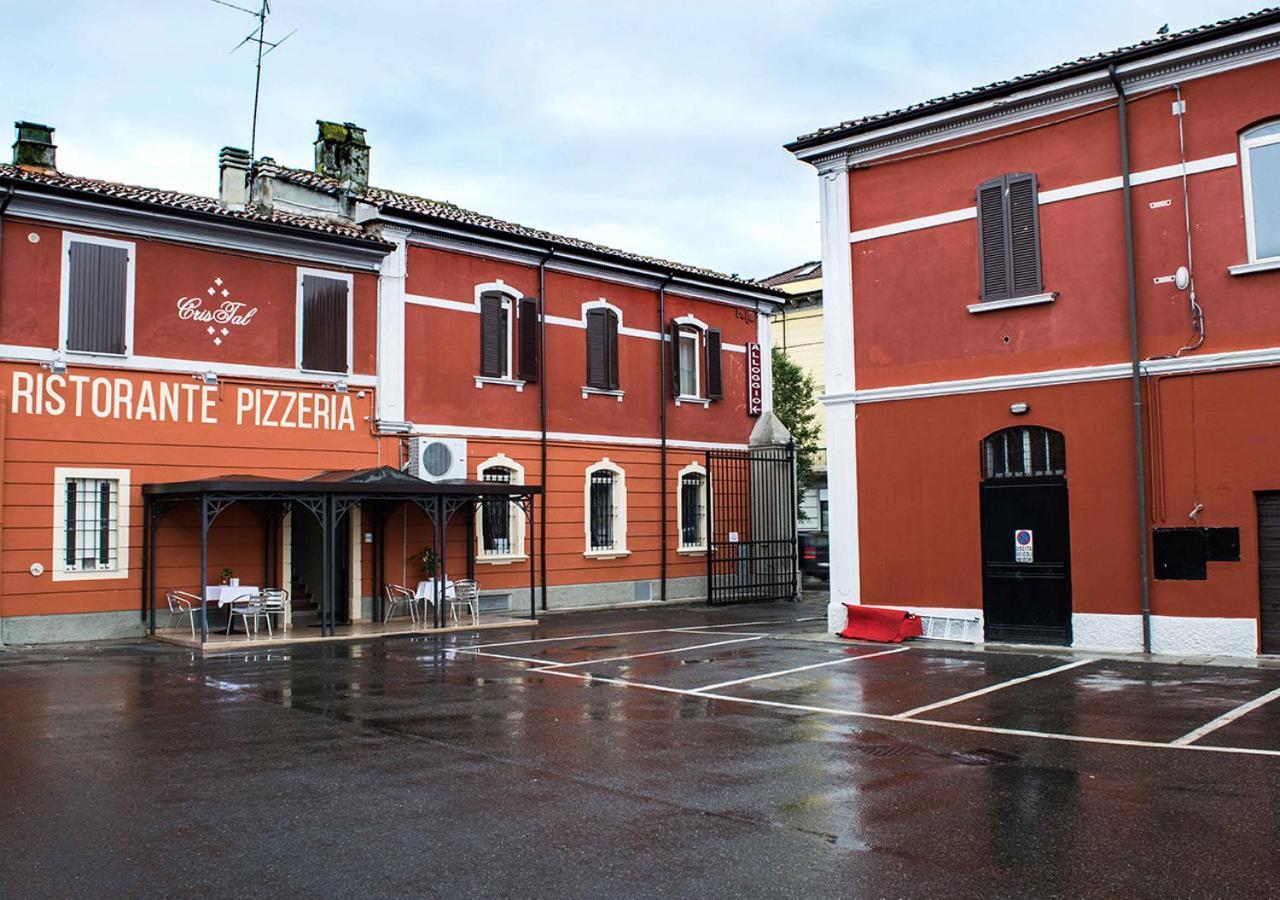 Cristal Rooms Piacenza Exterior photo